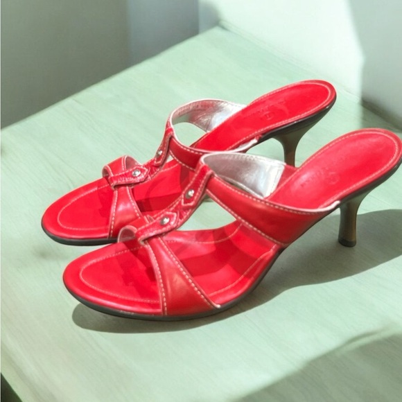 Cole Haan Red Leather Double T Strap Open Toe Kitten Heels Size 11. NWOT - Picture 3 of 5